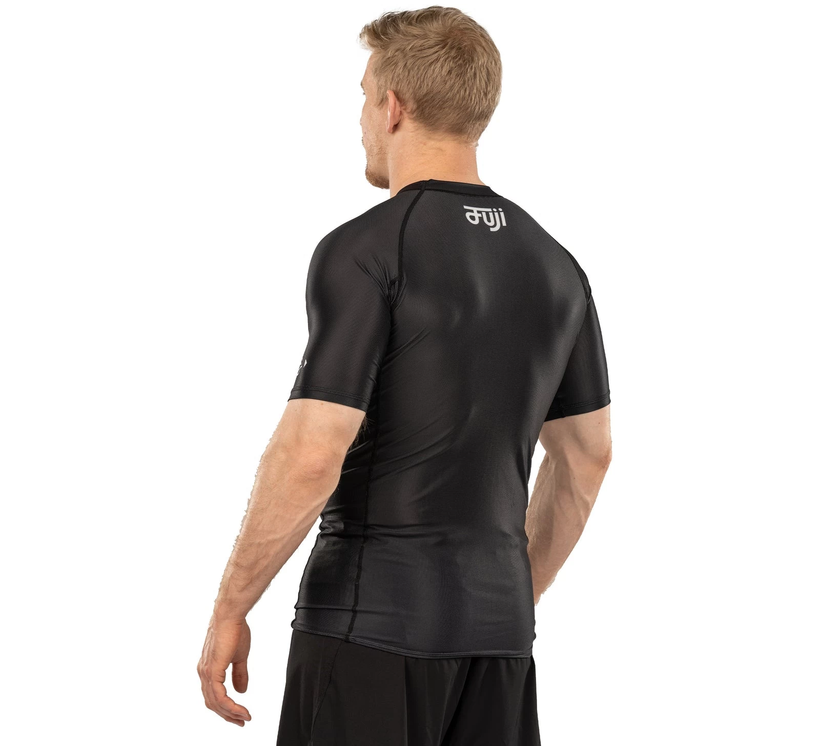 Fuji Pro-Tech Short Sleeve Rashguard 6 Fuji Pro-Tech Short Sleeve Rashguard - Image 4