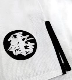 Combat Corner BJJ Life CompLite White BJJ GI -Sports-Boxing & Martial Arts BJJ LIFE CompLite WHITE GI TRIM AND SKIRT PATCH DETAIL 600x674 1